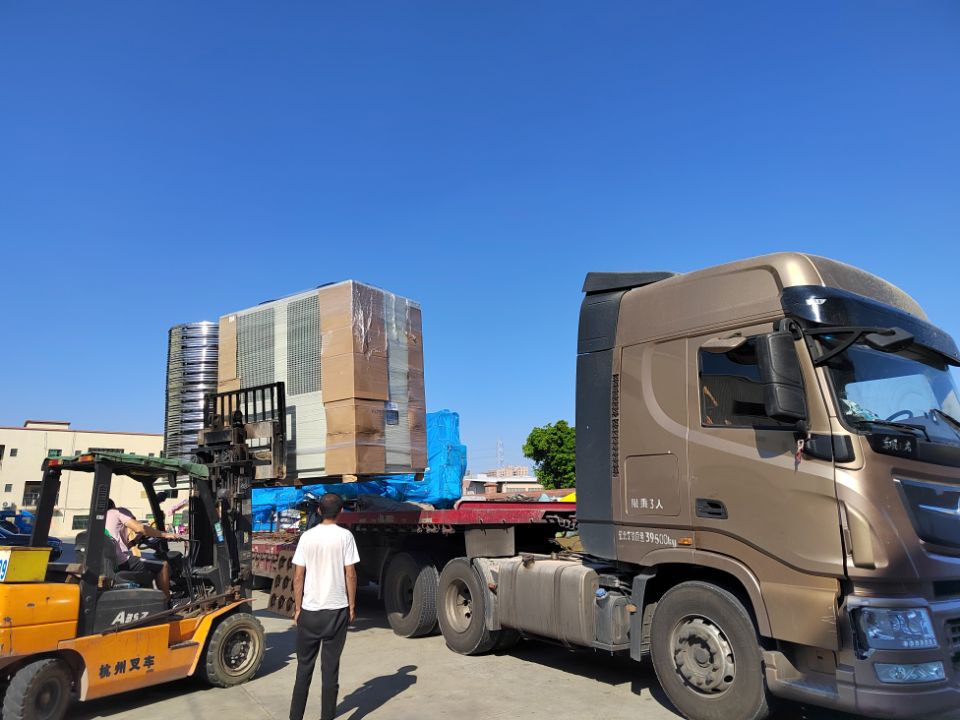 air cooled chiller shipment